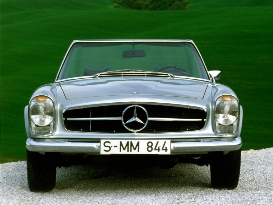  Mercedes-Benz 230 SL 1963 года  (фото 11 из 31)